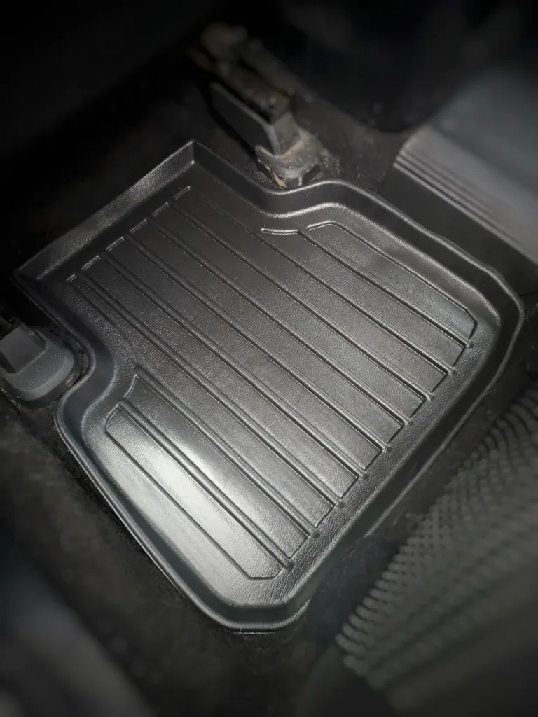 DODGE Journey (2008-2019) 3D Gummifußmatten, rutschfest und schmutzabweisend