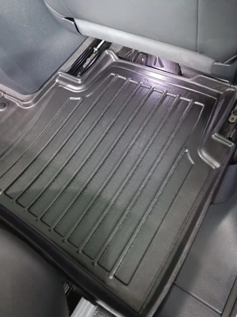 Gummimatten Auto für FORD Kuga II (2012-2019), 3D, passgenau, Polyurethan, rutschfest
