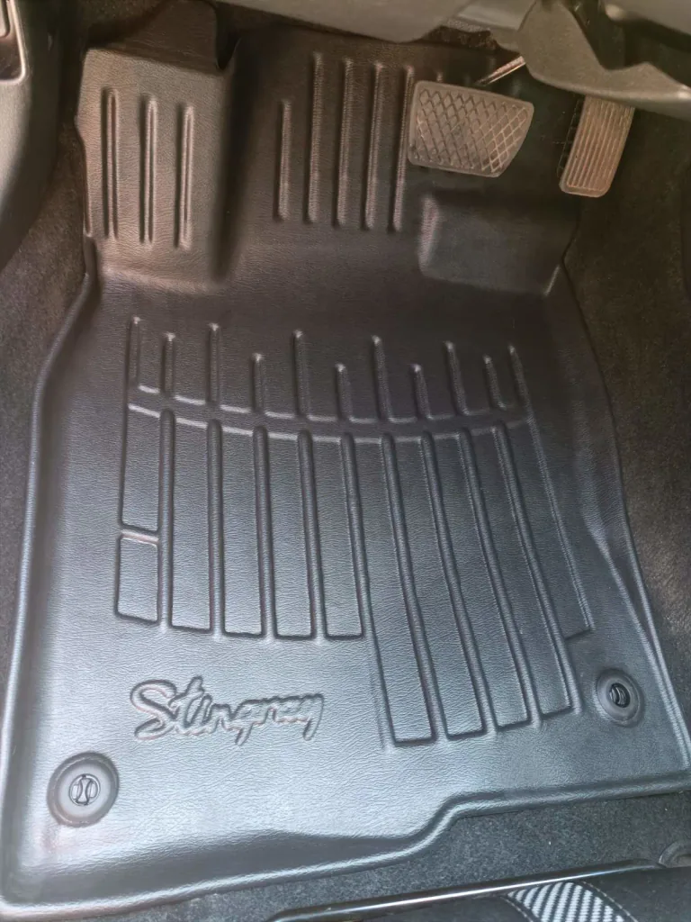 Gummifußmatten Auto für HONDA Civic (4D/5D) (2017-...), 3D, passgenau, rutschfest, Polyurethan