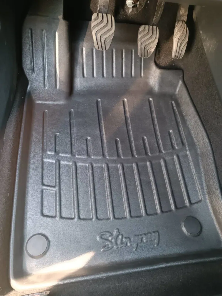 Gummifußmatten Auto für NISSAN Juke II (F16) ab 2019, 3D, passgenau, Polyurethan