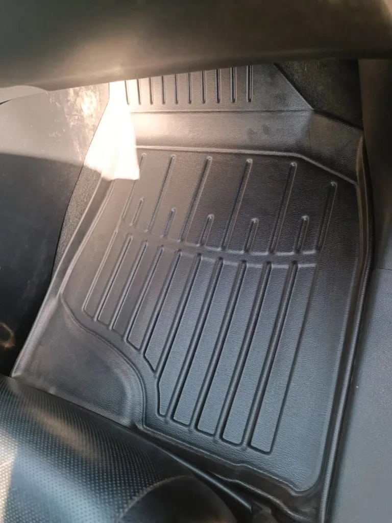 Gummifußmatten Auto für TOYOTA Highlander (XU40) (2008-2013), 3D, passgenau, hoher Rand, Polyurethan