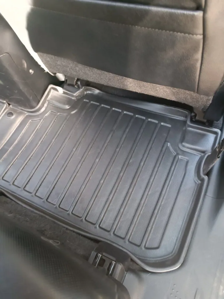 Gummifußmatten Auto für TOYOTA Highlander (XU40) (2008-2013), 3D, passgenau, hoher Rand, Polyurethan
