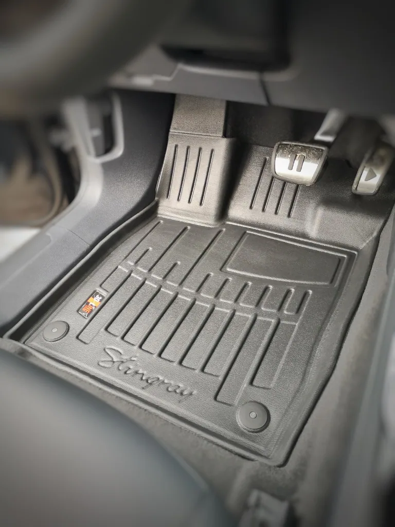 Fußmatten Auto für Volkswagen ID.4 (2020-...) crozz, 3D Gummifußmatten, passgenau, Polyurethan, mit hohem Rand