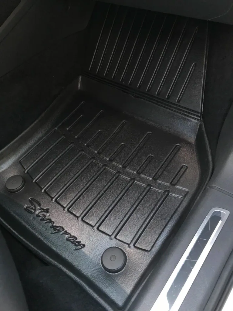 Gummifußmatten Auto für Volkswagen Tiguan II (2015-2024), 3D, passgenau, mit hohem Rand, geruchlos